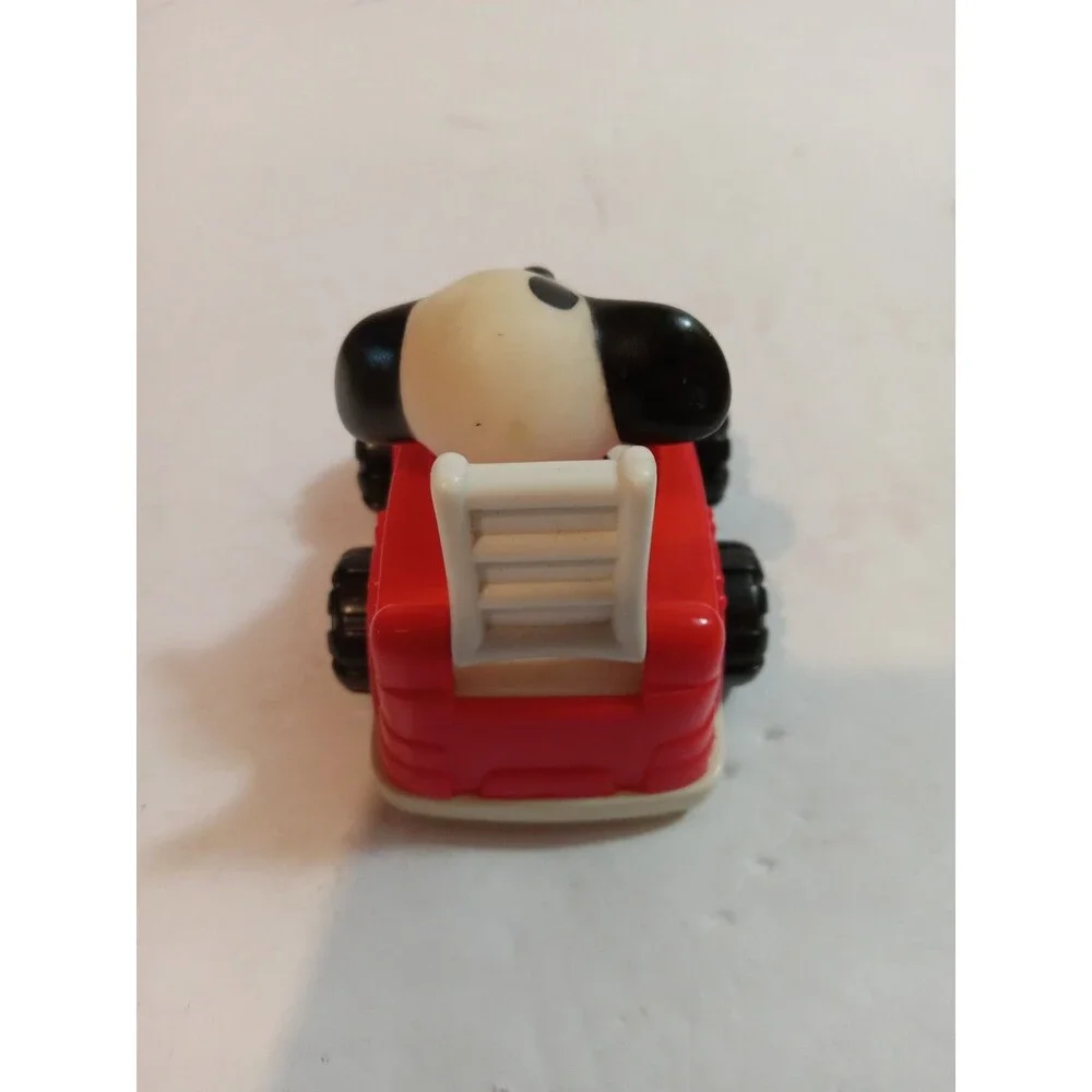 Fisher Price vintage 1997 Dog in Fire Truck  Toy